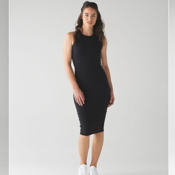 lululemon athletica Dresses & Skirts - Picnic Play Dress